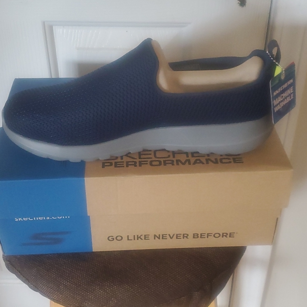 Men's Sketchers Go Walk Max